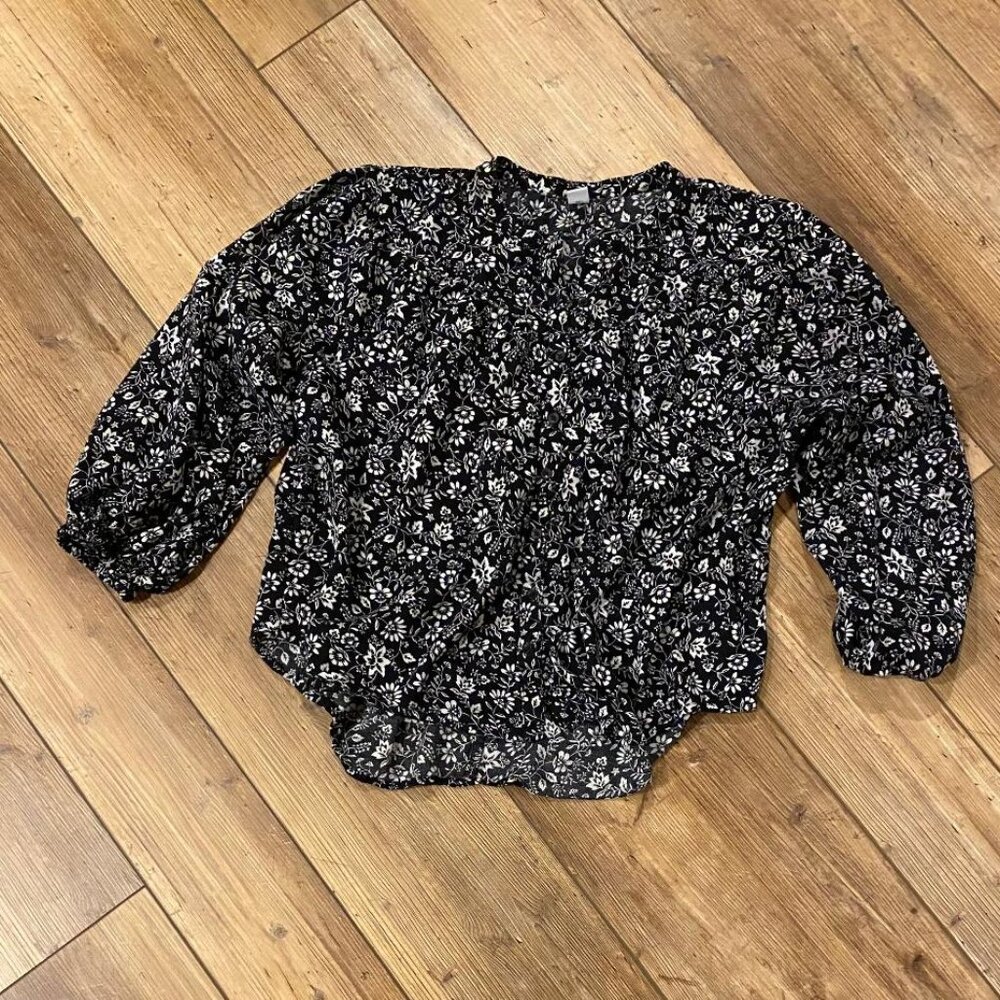 OLD NAVY Women's Poet Blouse Black White Size PM Floral Long Sleeve Cotton